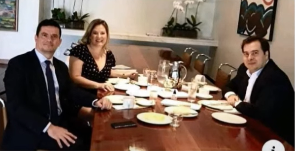 bielconn's tweet image. TRAIDOR ! triste...