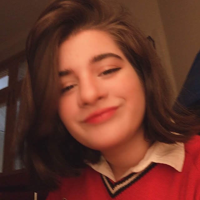 ignore the fact that i used snow filters here BUT ALSO hair floofy and hira cheekies