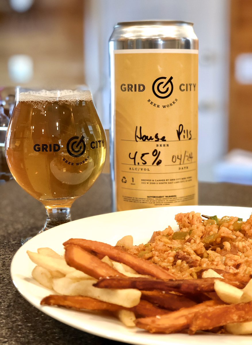 House Pils from Utah’s newest brewery <a href="/GridCityBeer/">Grid City Beer Works</a> and a plate of jambalaya from <a href="/utahbayou/">The Bayou</a>. Happy Friday! 🍻