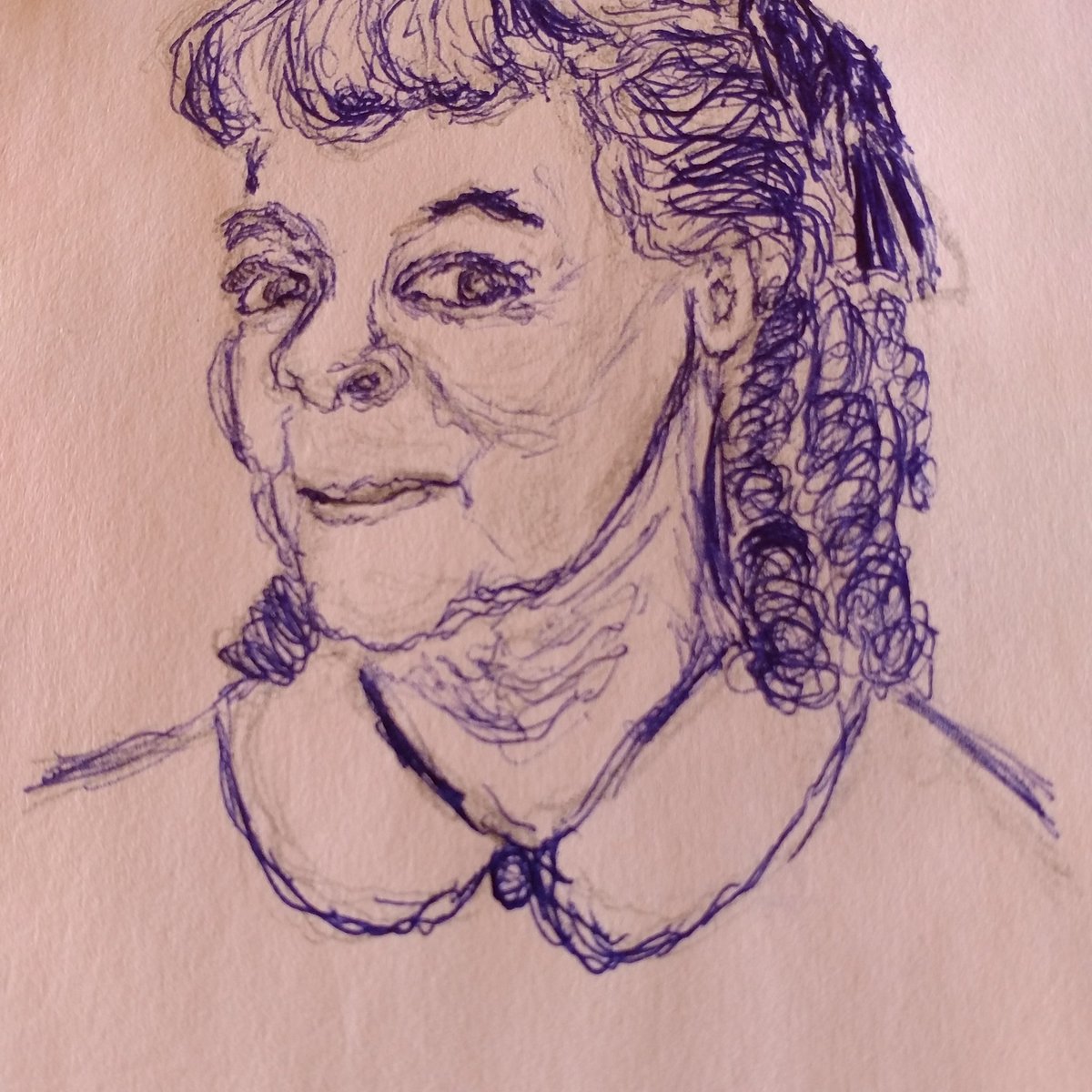 J_Desautels's tweet photo. Even though she looks like an old lady here, can you name this childhood actress? Yes, I know I still need practice. #sketch #sketchfail #badart #stillpracticing #needpractice #portrait #sketchportrait #amcreating #stillhavingfun https://t.co/Ef0kY83tN5