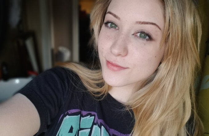 I'm not the best at selfies but that's okay https://t.co/SAPXQPyDeA<a href="/tag/redhead"class="tags"><span>#redhead</span></a><a href="/tag/tattoos"class="tags"><span>#tattoos</span></a><a href="/tag/horny"class="tags"><span>#horny</span></a><a href="/tag/nsfw"class="tags"><span>#nsfw</span></a><a href="/tag/dropbox"class="tags"><span>#dropbox</span></a><a href="/tag/onlyfans"class="tags"><span>#onlyfans</span></a>