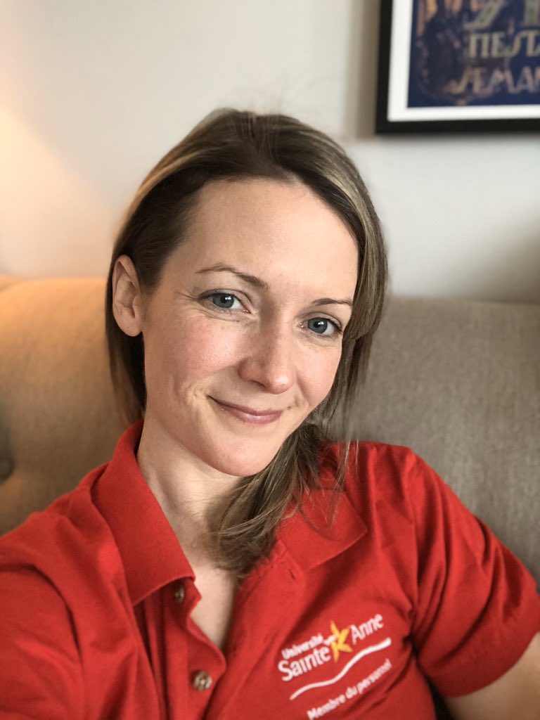 Wearing red, ready to join the vigil ❤️#NovaScotiaRemembers