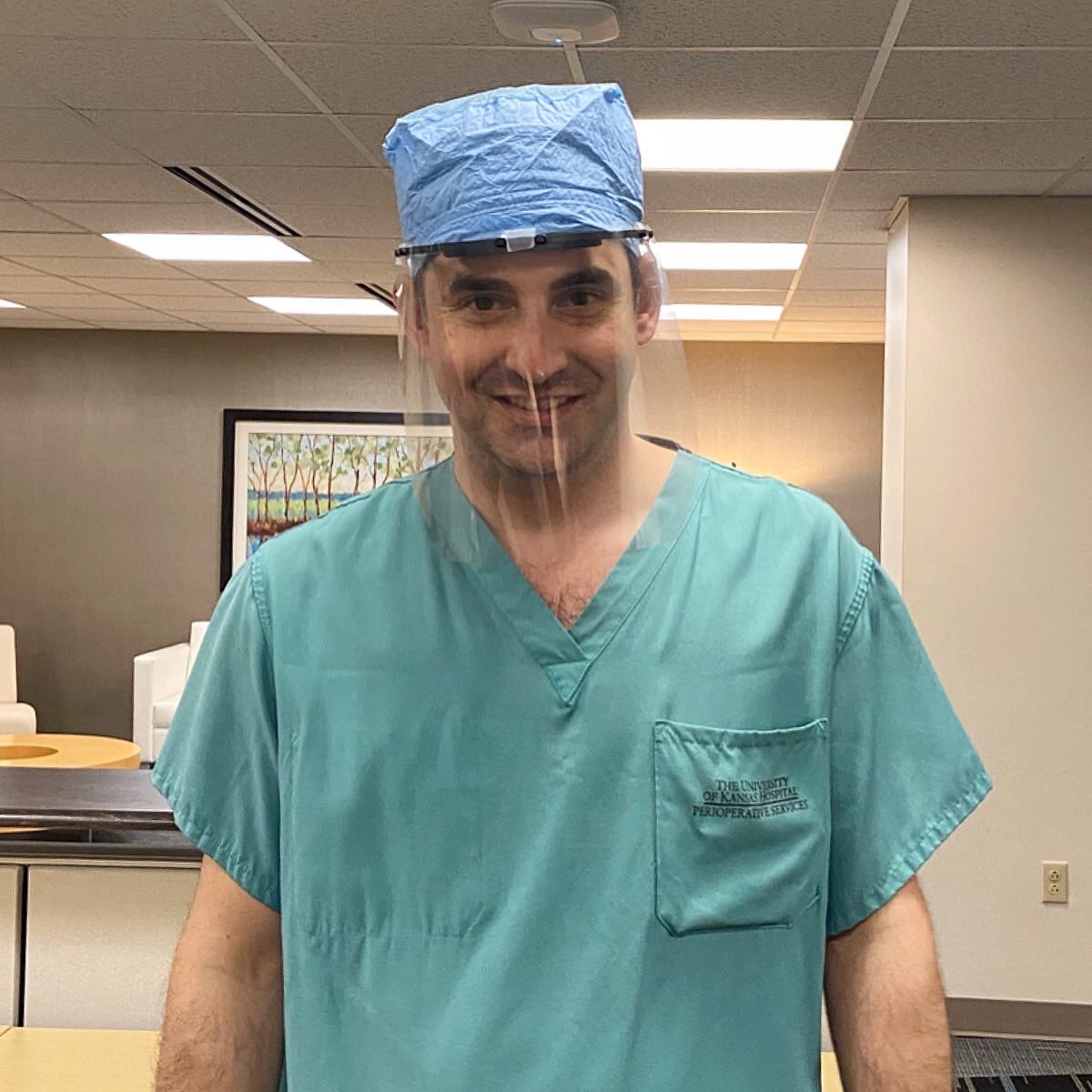 KU_ENT's tweet photo. 🙏 BIG THANKS to Tim de Noble FAIA, Lorn Clement Jr JD RLA, & Lynn Ewanow MLA @APDesignKState @KStateLARCP @KState for donating 3D printed face shields to @KU_ENT @KUHospital. We appreciate their support for clinician & patient safety🥰 #SafetyFirst #ENTsurgery #COVID19 #WeAreOto https://t.co/2ojkBpnWLF