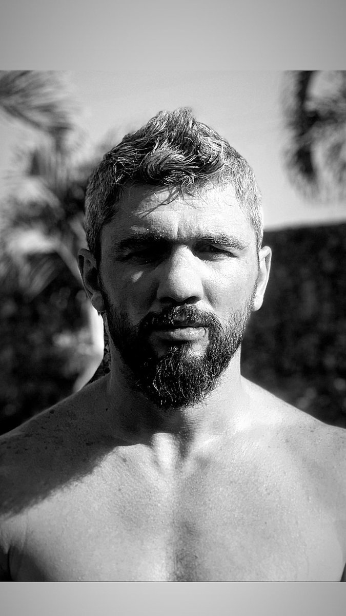 Cobraperviz's tweet photo. #cobraperviz #worldchampion #survivor2020 https://t.co/6MseaKl40Y