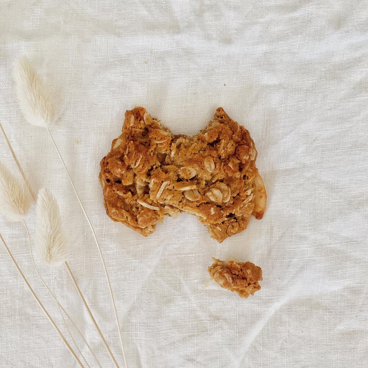 OriginSourced's tweet image. We will remember them. 🇦🇺♥️ #AnzacDay #AnzacAtHome #anzacbiscuits