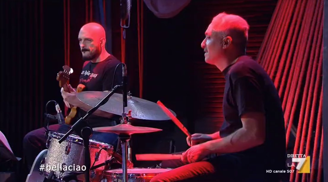 welikeduel's tweet photo. 25 aprile, Bella Ciao. La #propagandaorkestra al completo

#propagandalive https://t.co/CXovItibkf