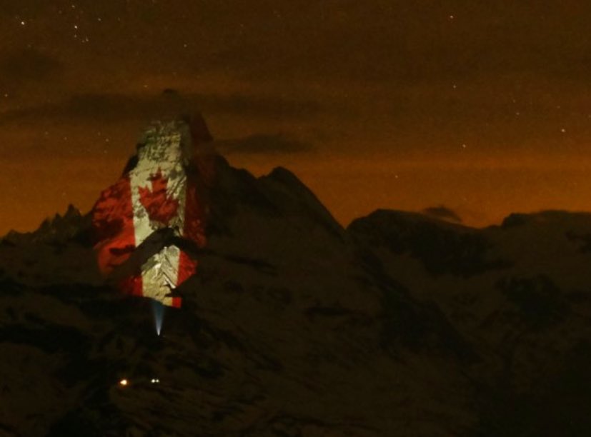CANADA 🇨🇦 HONOURED ON SWISS MOUNTAIN

This is the scene right now in the Swiss town of Zermatt. Canada’s flag projected on the Matterhorn mountain. 

All part of project hope. And we need it right now. 

You can view it live right here: zermatt.ch/en/hope