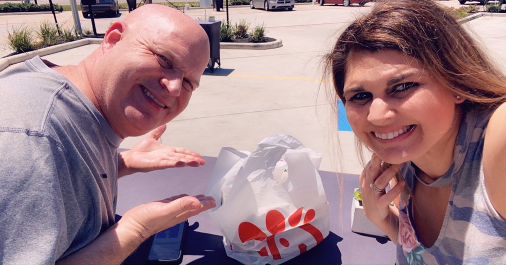 SeanTPendergast's tweet photo. #SPTakeoutChallenge Day 38 ... how did we make it 38 days without doing @ChickfilA? Hopefully, these salads we ordered will satisfy the wannabe doctors on Twitter who think we are dying from eating takeout 😂 ... If you can, support our restaurants! #DedicatedToHouston https://t.co/knHZpLBuvV