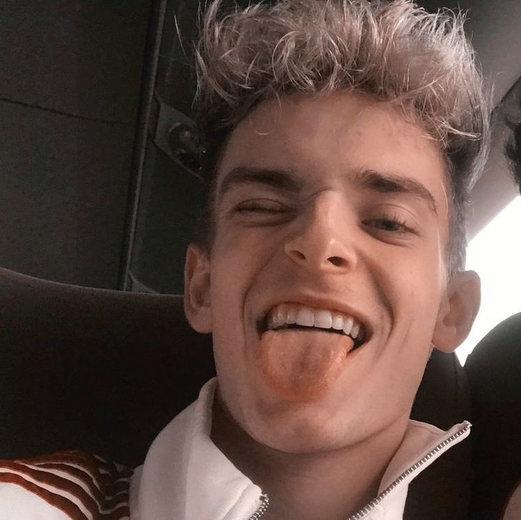 beauchamppjosh's tweet photo. 𝖩𝗈𝗌𝗁 𝖡𝖾𝖺𝗎𝖼𝗁𝖺𝗆𝗉 𝖠𝗇𝗍𝖾𝗌 𝖷 𝖣𝖾𝗉𝗈𝗂𝗌🥀☁️ https://t.co/ASnGEPR9ka