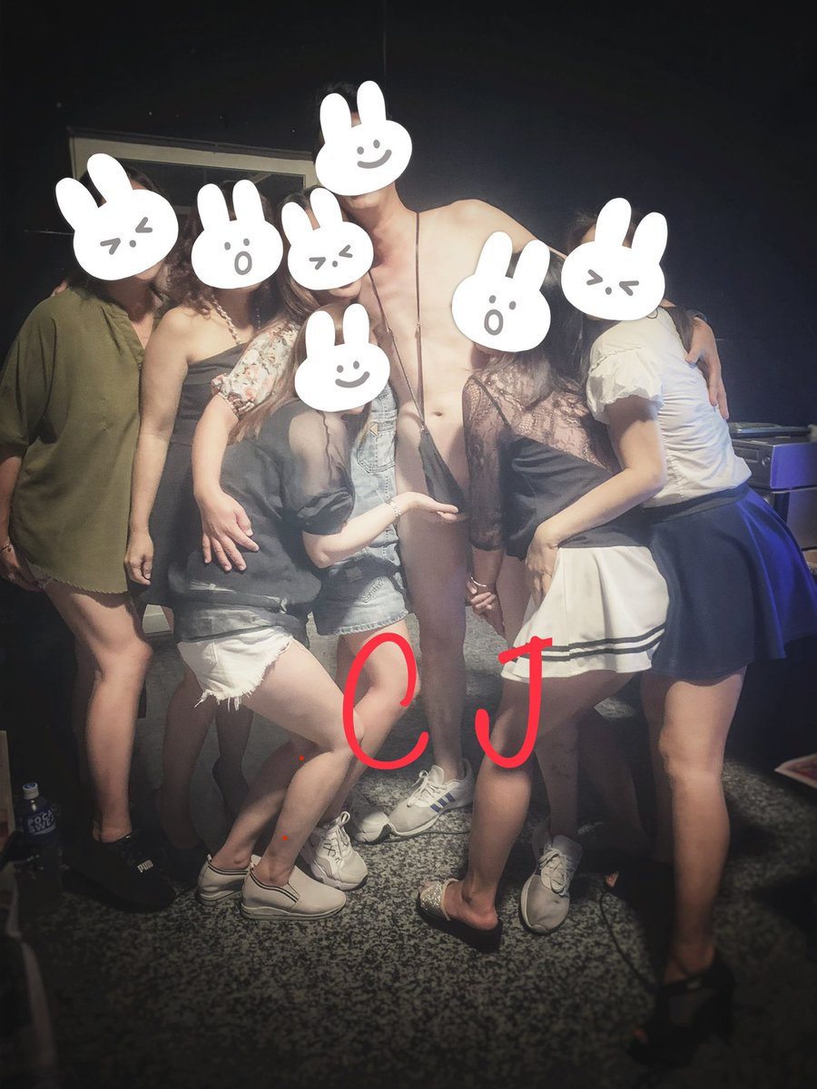 感謝各位好友鼎力參與，讓老婆有個難忘且愉快的慶生夜晚
話說生日的說老婆，被整的卻是老公
#夫妻聯誼
#多人活動 https://t.co/pqcz7uJikO