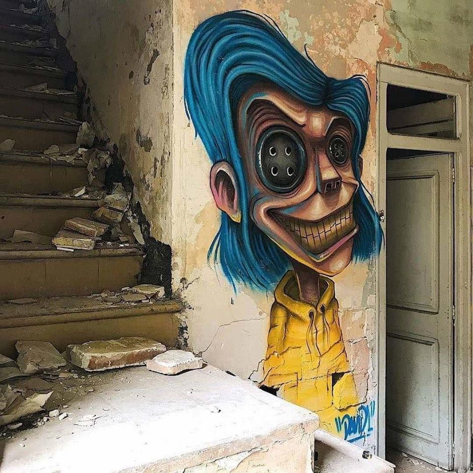 9GAG's tweet photo. Graffiti in abandoned houses

By davidl_bcn | IG https://t.co/ctAvYmSAo5