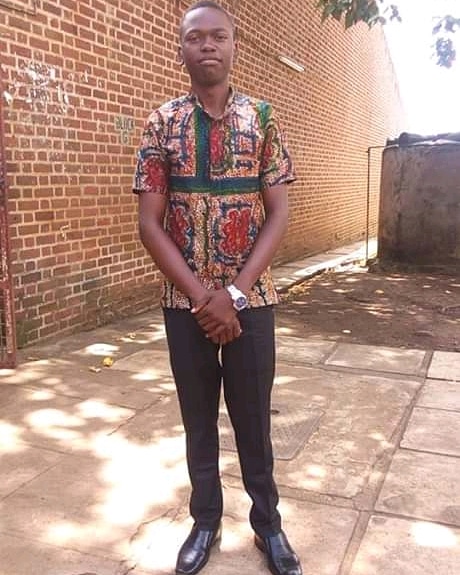 JGhump's tweet photo. Kwa muda mrefu sana, watu wengi wamekuwa wakiyatafuta MAFANIKIO.

Lakini wamesahau kwamba, kupitia MAFANIKIO hayo wanayoyatafuta yanaweza kuwa kero kwao ama kutengeneza vikwazo ambavyo hapo awali hawakuwa navyo, hivyo kufanya kutofikia lengo alilokusudia kufanya kwa wakati. https://t.co/IxADi3sTME
