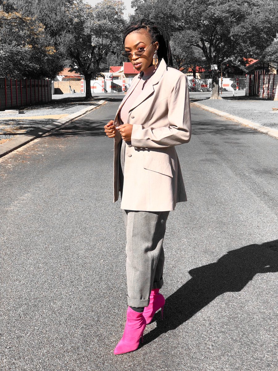 noxolosigula's tweet photo. Entering the new month like...
Happy #WorkersDay
#COVID__19 #lockdown #CelebDragRace #ArifWazir #TheHalfOfItNetflix #COVID #fashionblogger #fashionnova #thefix #modelsa #FashionPhotography #fashiongram https://t.co/FFdyTOtxAS