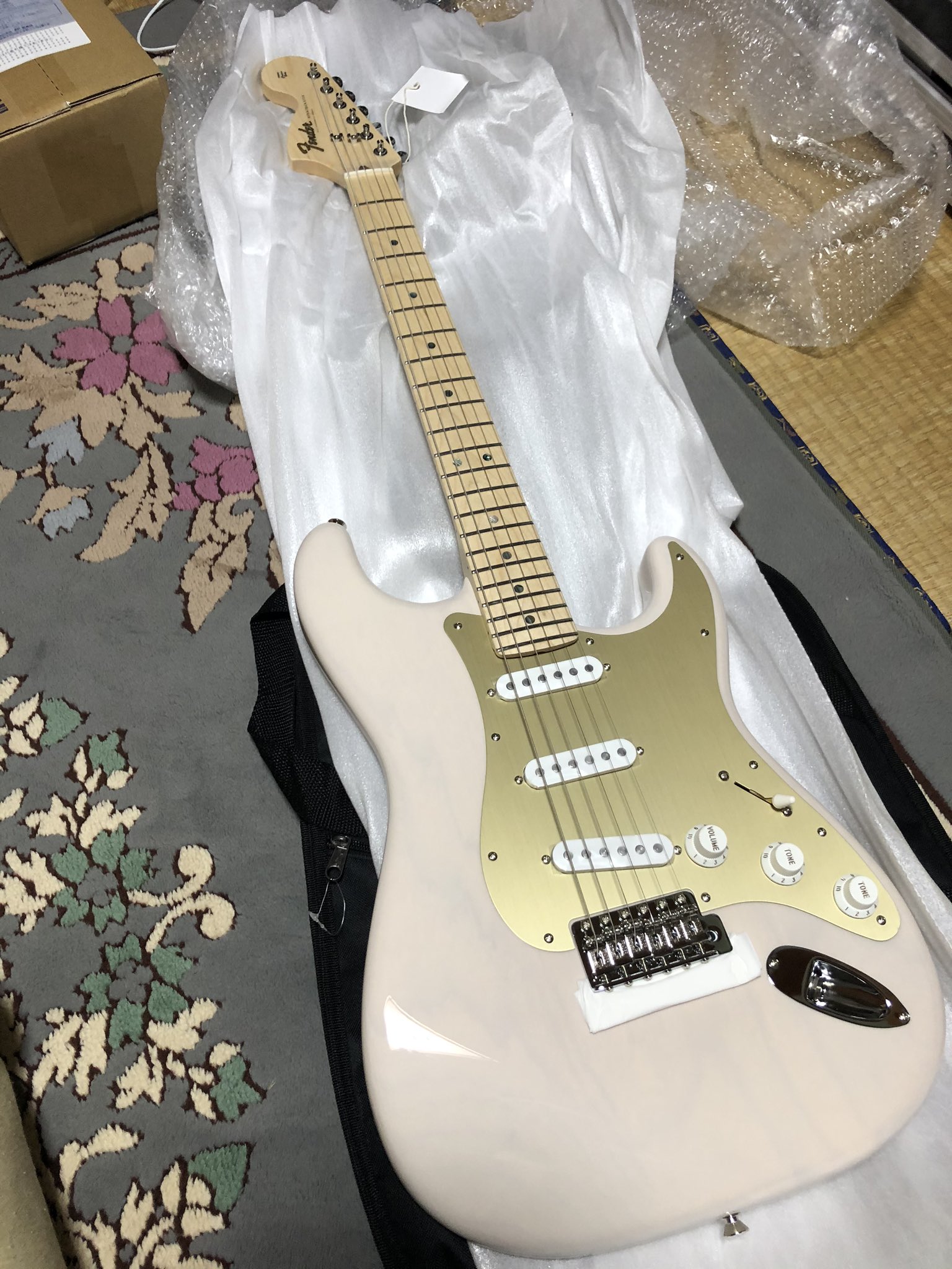 Fender IKEBE FSR 1966 Stratocaster Reverse Head (US Blonde) Made