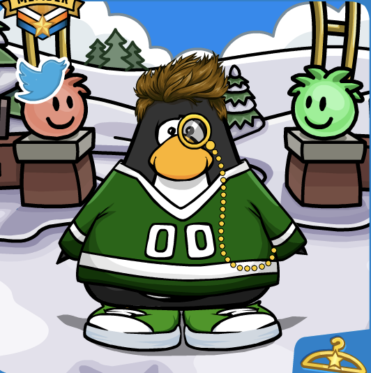 CreatorPlays's tweet photo. Does anyone else have a hockey jersey? I just found out i had one all along! https://t.co/kxT3lUuty4