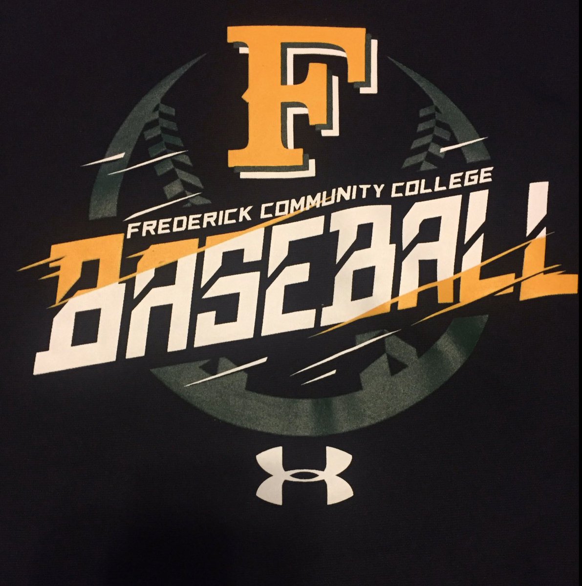 ferrerproject's tweet photo. Humbled, grateful and excited to be furthering my education and athletic career @FrederickCC. Many to thank for the support (which I will contact directly) but specially Coach Gill, @CCABASEBALL954 @nickjames78 @GRADUMBASEBALL @CrosBrosRecruit @CougarPrideFCC . Let’s’ dance!!!⚾️ https://t.co/Tp4omsaXJ5