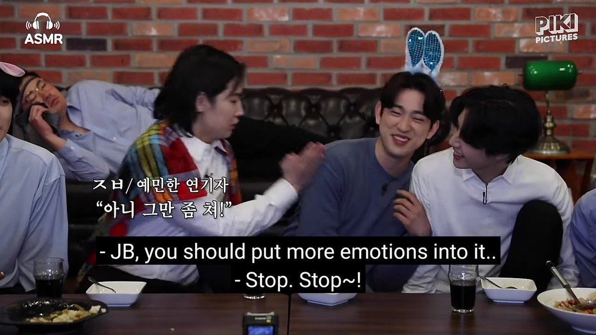 Ft. Park Jinyoung, THE ACTOR, telling Jaebeom how to act 