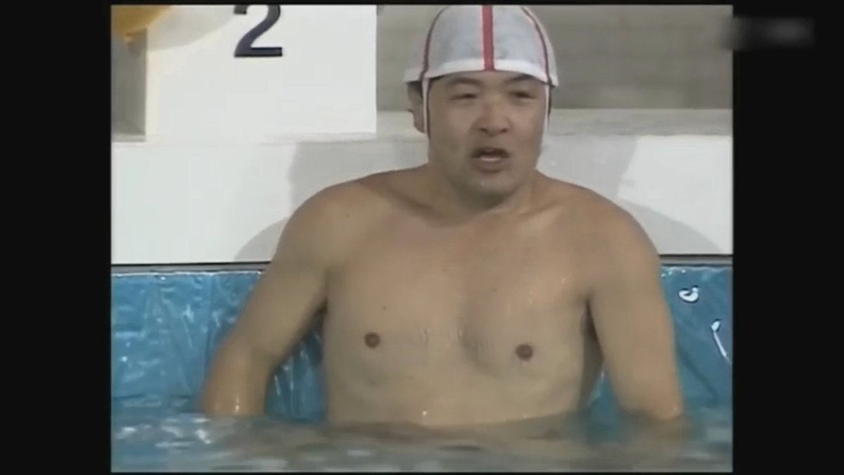 深里 コントの内容よりも仲本さんの体に目が 目のやり場に困るわぁ マジであの胸板に顔を埋めてハグされたい 昼からごめんね 仲本工事