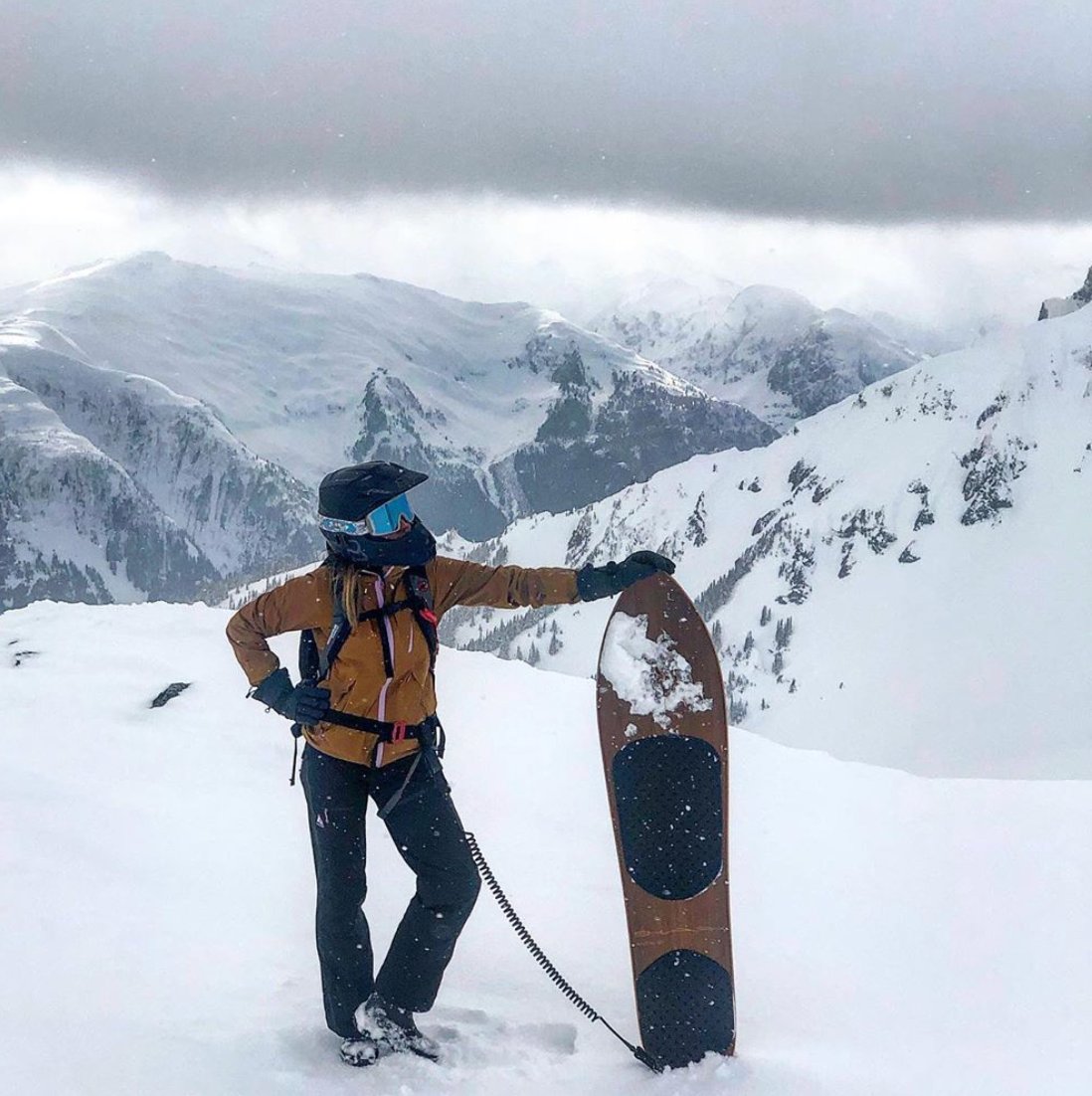 How Olympian Julia Murray social-distances. Now an RHN (and vegan), check out how she fuels her adventures at <a href="/hookedonplants/">Hooked On Plants</a>