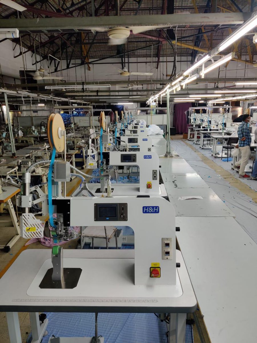 AnilAgarwal_Ved's tweet photo. In our efforts to make India self-sufficient &amp; support frontline workers, Vedanta imported 23 machines that will produce 40K PPEs per week in collaboration with @TexMinIndia. Very happy with the work done by our team, they're leading by example, thinking ahead &amp; helping the govt. https://t.co/UxtOn9LqWC