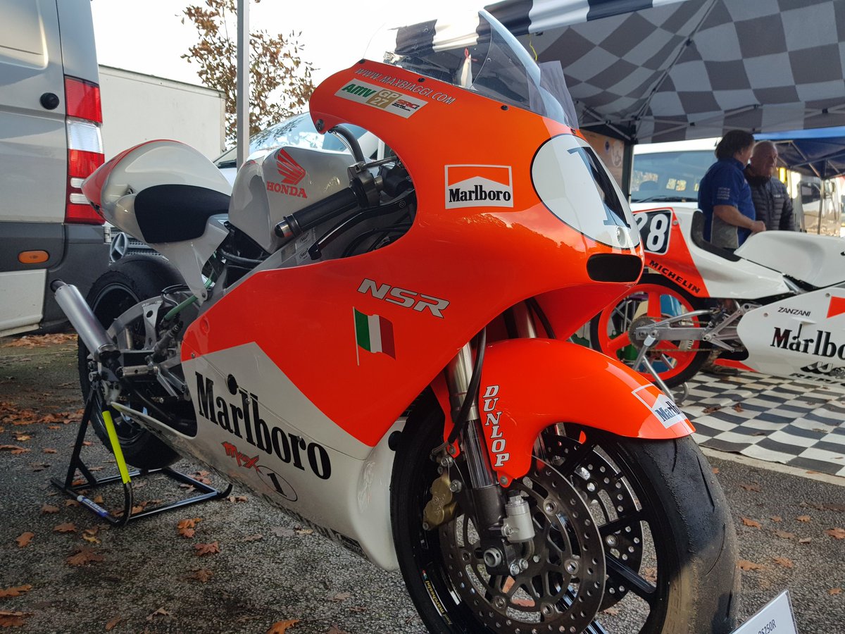 Moto2T / NSR500 and YZR500 replicas tweet media