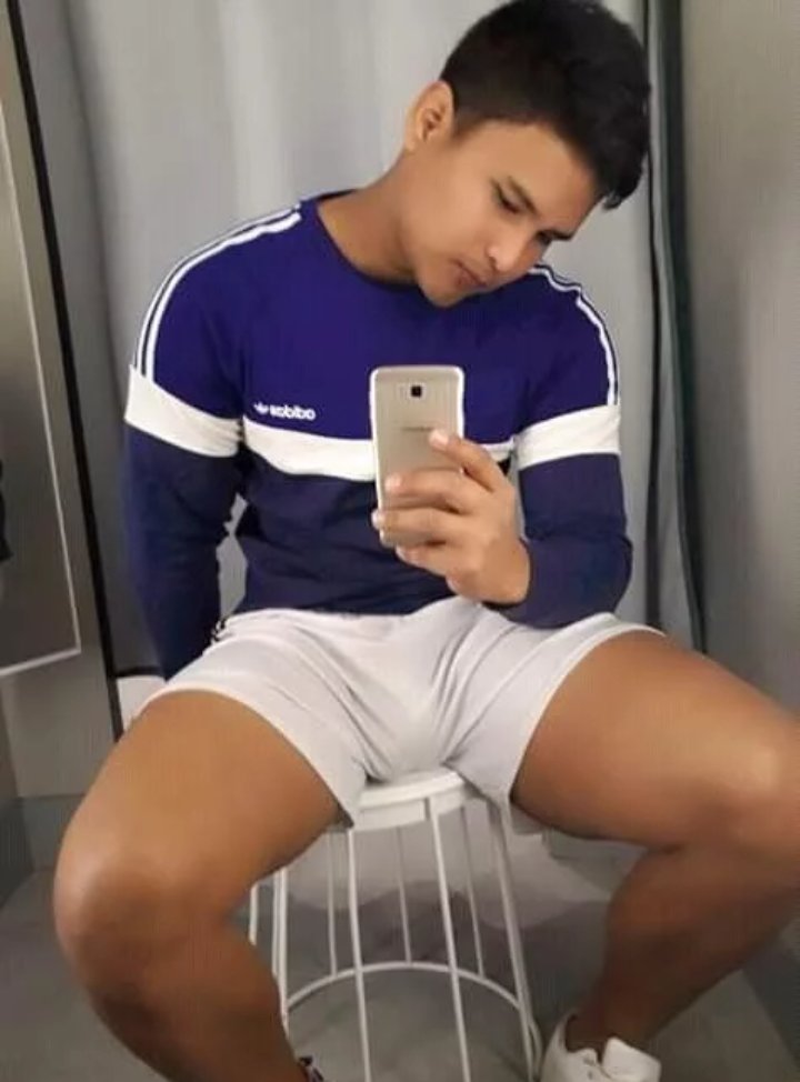 meninthecitype's tweet photo. Jóvenes con GRAN futuro
#gay #gaypride #DiaDelTrabajo #COVID__19 #Covid_19 #Dia47 #gigolo #sexymen #bulgelover68 #bulge #bulgeaddict #bigbulge #bigdick #bigdickbuilder https://t.co/1M9Wc8x9sn