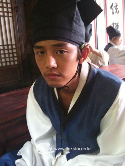 矢澤ちひろ 記事の翻訳2 要約 この前にもユアインは成均館スキャンダルで共演中のパクミニョンや子役と撮った写真を上げ 私達別れて子は私が連れてくよ と文を添え 関心を引いた Tlはコロナじゃなくてコロで埋めようぜ 成均館スキャンダル制作10周年 矢澤ちひろ 記事の翻訳2 要約 この前にもユアインは成均館スキャンダルで共演中のパクミニョンや子役と撮った写真を上げ 私達別れて子は私が連れてくよ と文を添え 関心を引いた Tlはコロナじゃなくてコロで埋めようぜ 成均館スキャンダル制作10周年