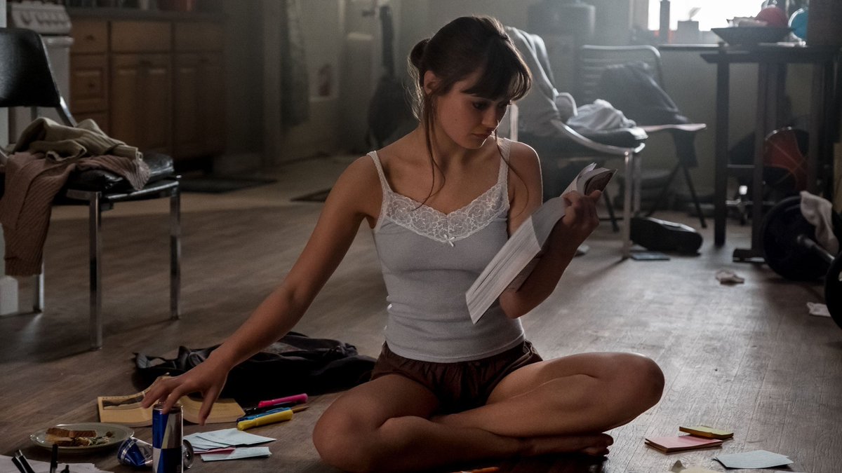 Feet ella purnell Ella Purnell