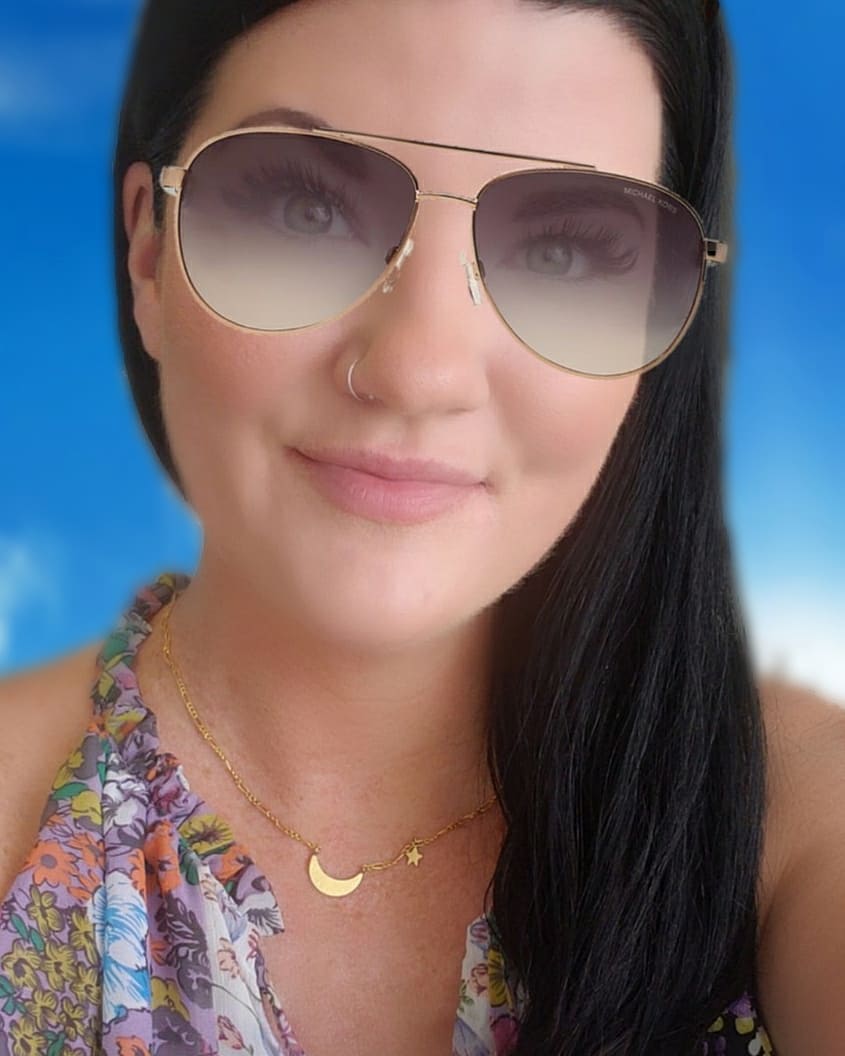 LaurieLivinLife's tweet photo. πππΆπGIVEAWAYππΆππ
Iβve partnered with my friends at #trueeyeexperts for a super exciting GIVEAWAY! 1οΈβ£ lucky winner will win these @MichaelKors designer sunglasses!π
Enter: https://t.co/YSt54JLwzs
.
#designer #Giveaways #GiveawayAlert #michaelkors #Sunglasses #TampaBay https://t.co/QK2peWUNeF
