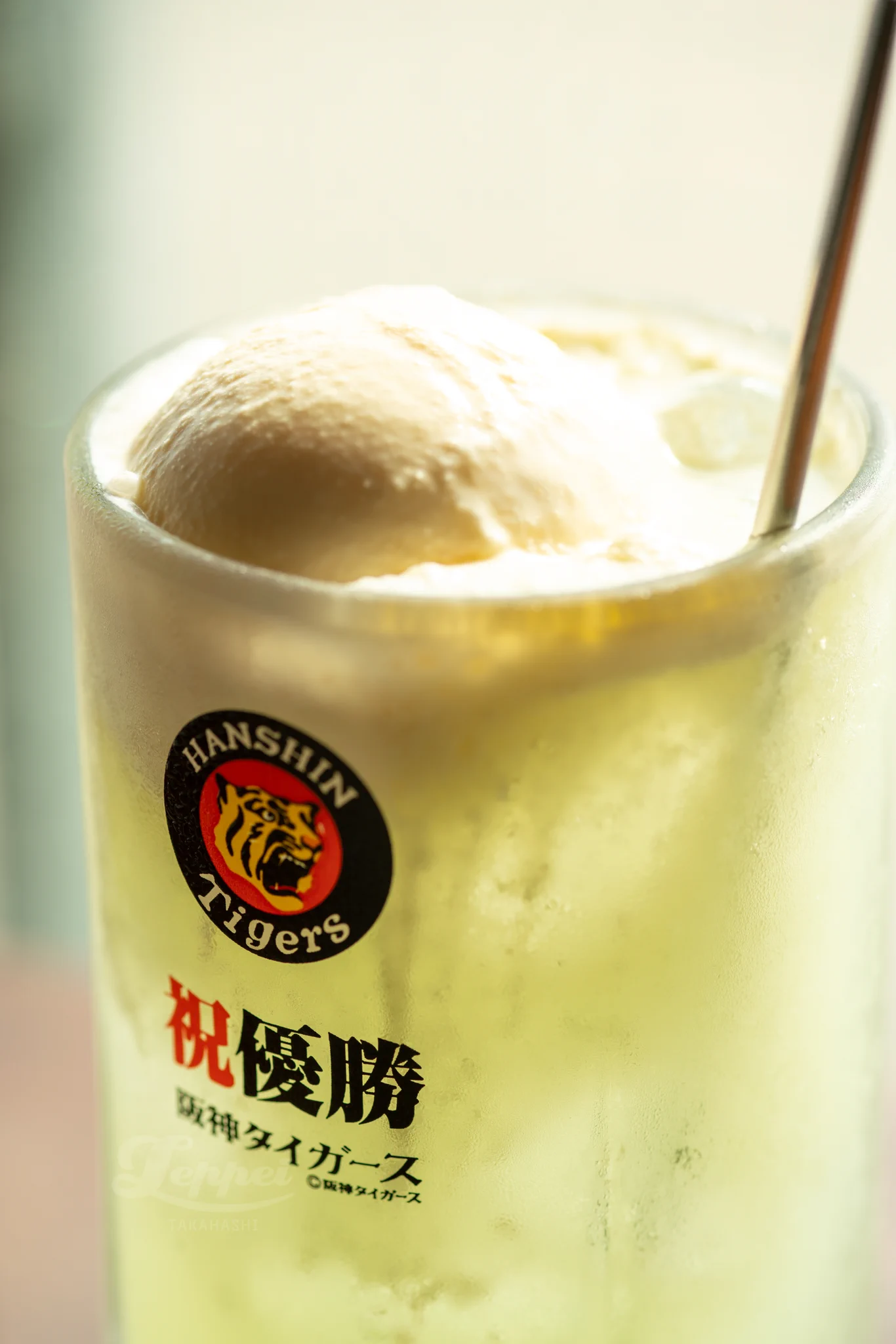 オシャレなものができるはずが？家の器でクリームソーダを作った結果www