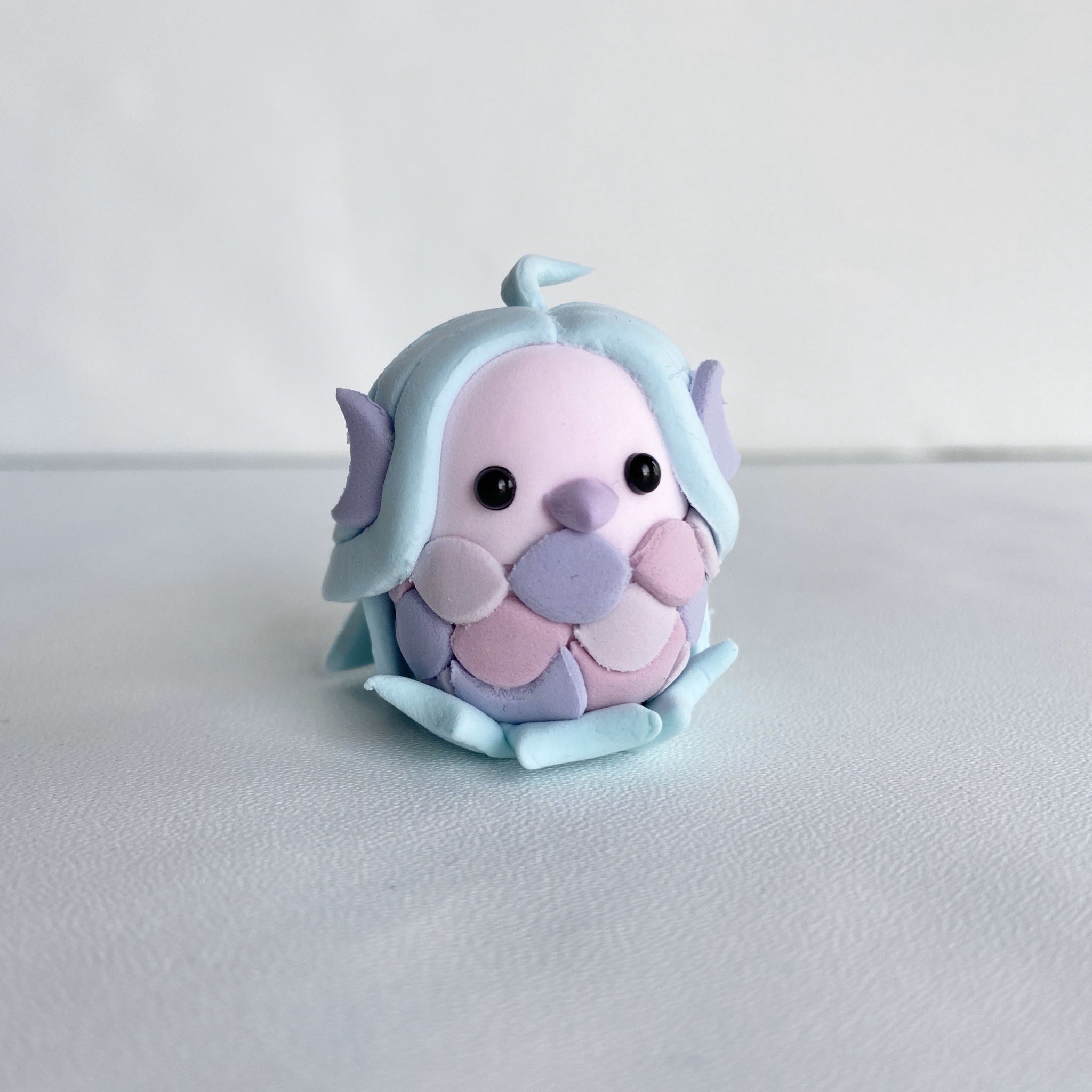 おそぴち 紙粘土でアマビエさんつくった ちんまりかわいいぞ アマビエ アマビエチャレンジ Stayhome T Co Milrsvza7k Twitter