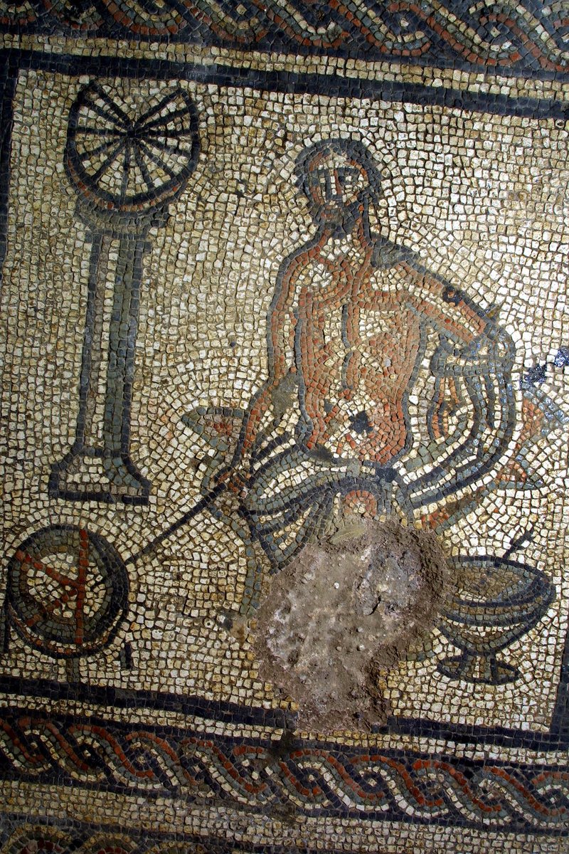 Brading Roman Villa tweet media