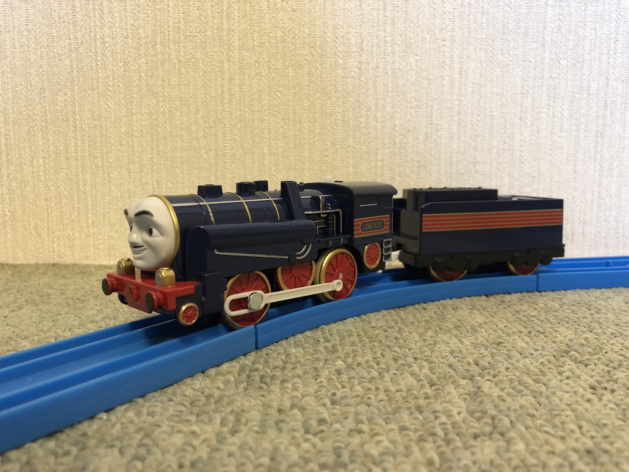 みっぽ on Twitter