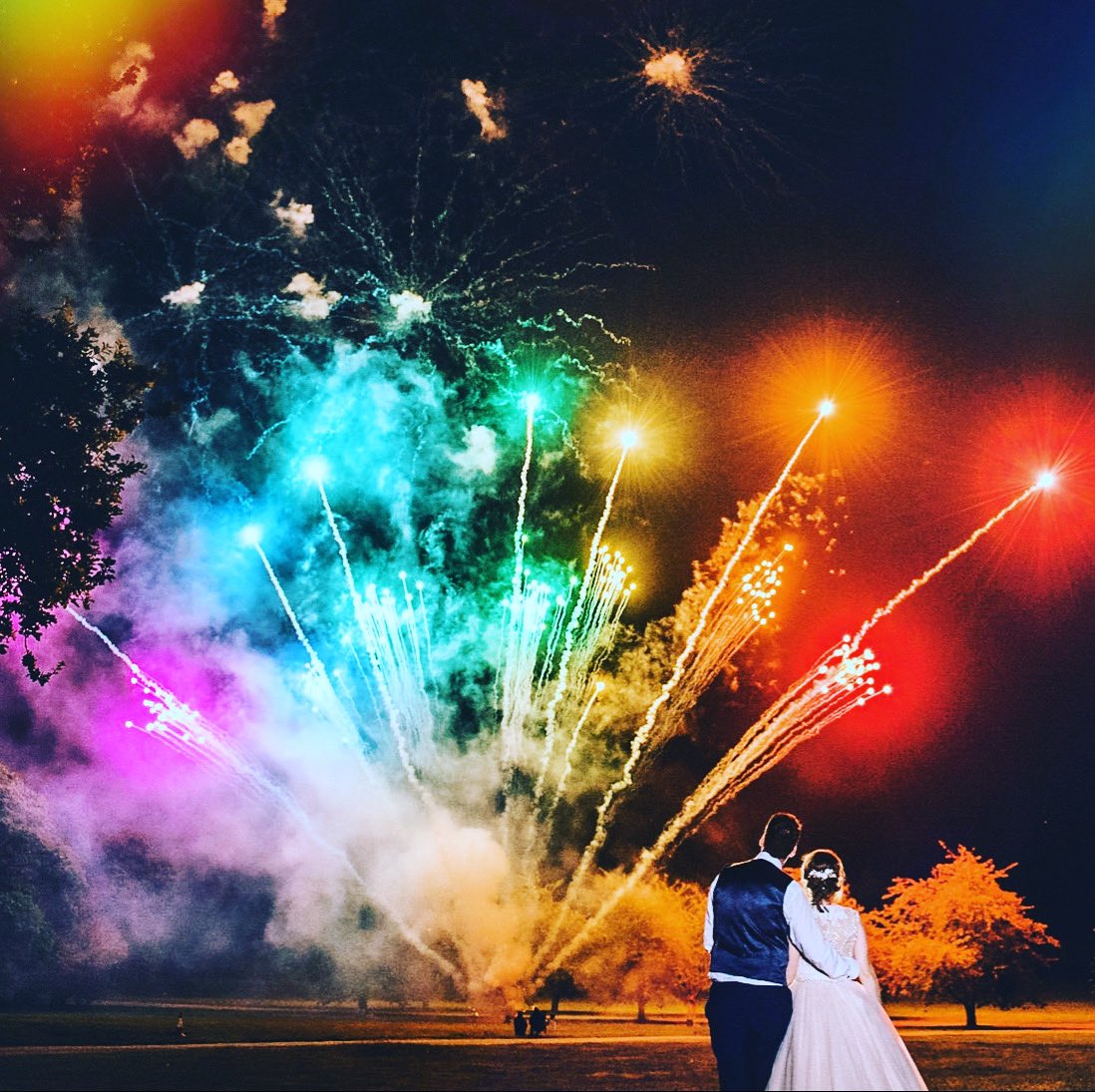 🎆UNFORGETTABLE WEDDING FIREWORKS🎆

We are taking bookings for late 2020, 2021 and 2022 - displays from only £795 no deposit necessary!

We will make you look amazing, check out our amazing packages:

illusionfireworks.com/wedding-firewo…