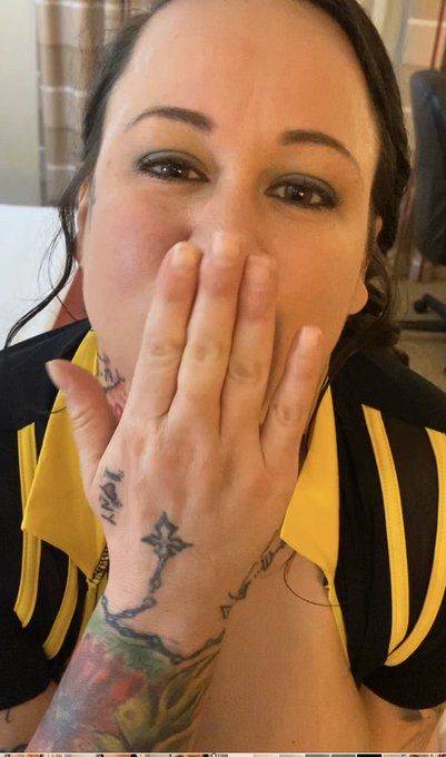 Editing this video.., a JOI while my tits get played with. https://t.co/KufApUueer don&rsquo;t miss out join