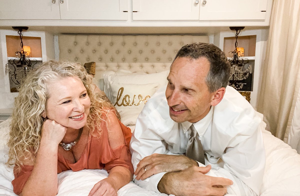 RVLoveTravel's tweet image. And it’s another night in at the #rvlovebus - just like everywhere else. #formalfriday marks another week gone by... and we are all dressed up and nowhere to go, except.... 😜🥰 #makeyourownfun @jimmykimmel #rvlife #rvmakeover @AptTherapy