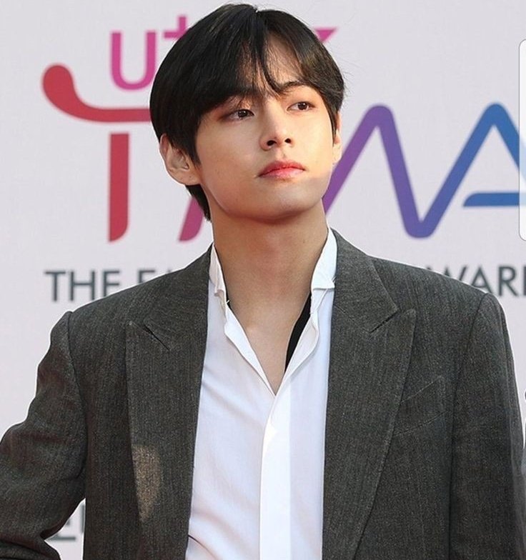 fangirlingetc's tweet photo. The moment I saw you, I realize that I just reached the end of my search. You came into my life at exactly the right moment. 😍
#Taehyung mylabs 😁💜 https://t.co/tNcnDLGgna