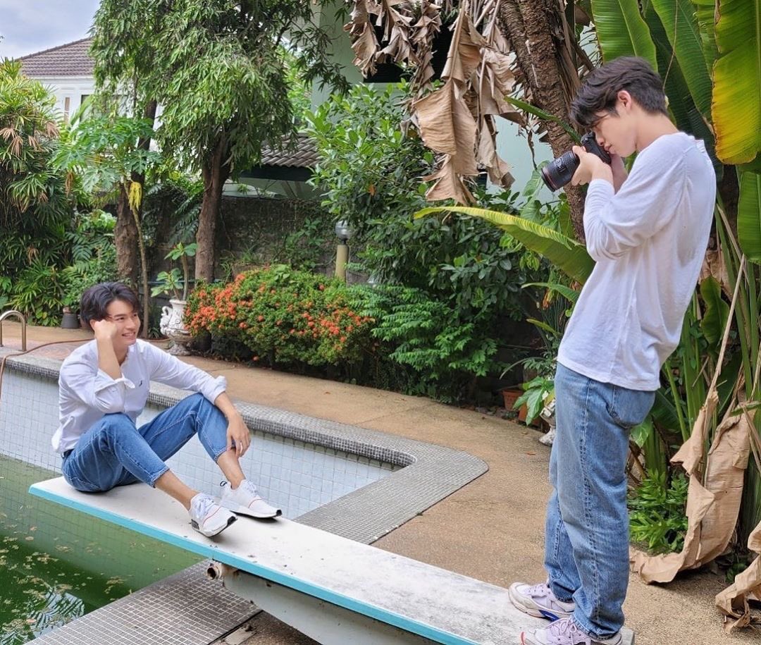 WinmetawinO's tweet photo. Igs: winmetawin update 
หลงรักคนมีเจ้าของ แอบมองอยู่ทุกวัน🥺
#winmetawin #snowballpower #คั่นกู https://t.co/puGYJfPfcJ