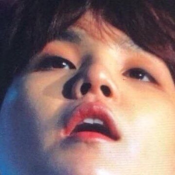 Yoongi’s tiny nose: a much needed thread