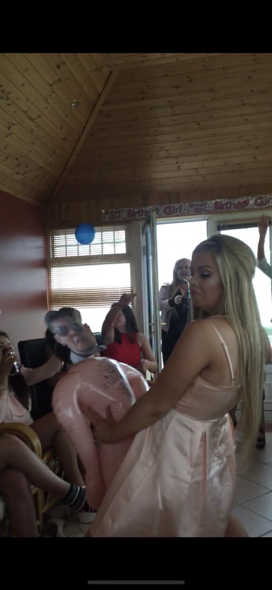 KevinOS94's tweet photo. @daniel_hoare @lisaa2k9 @ciara_deady @LukeOShea3 @stack_leila @ErinKane16 Olay I’ll go easy I’ll leave the video off... but heres an action shot that might answer your question https://t.co/1PEfNqViul
