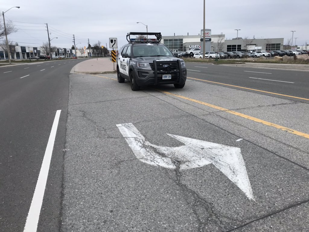 TrafficServices's tweet photo. When we conduct #speed enforcement we don’t always sit at the side of the road. Expect to see @TorontoPolice officers on patrol watching for drivers who choose to speed. #slowdownTO for all of us. This is my set up location today. #Covid_19 ^bm @OACPOfficial #VisionZero https://t.co/gMXiEZvcqm