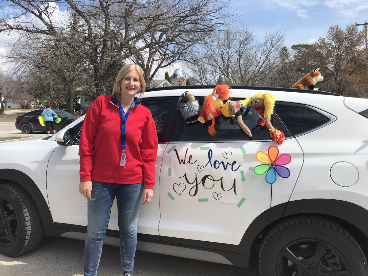 RSS_LSSD's tweet photo. We had our Robert Smith Parade today and it was such a special experience!  It was great to see some of our students and families!  Thanks to everyone who joined us! ❤️❤️❤️ https://t.co/xDIOvNLOG1