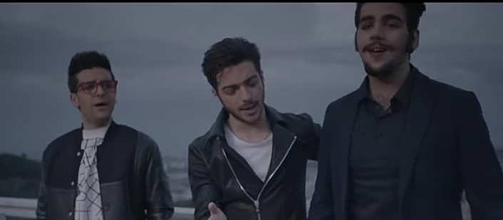 IlVoloaTorino's tweet photo. Ma oggi devo dire che ti voglio bene, per questo canto e canto te❤

#ilvolo
#Canzoneperte
#HotelCavalieri
#Roma
#videoclip https://t.co/9Re9hiUPHk