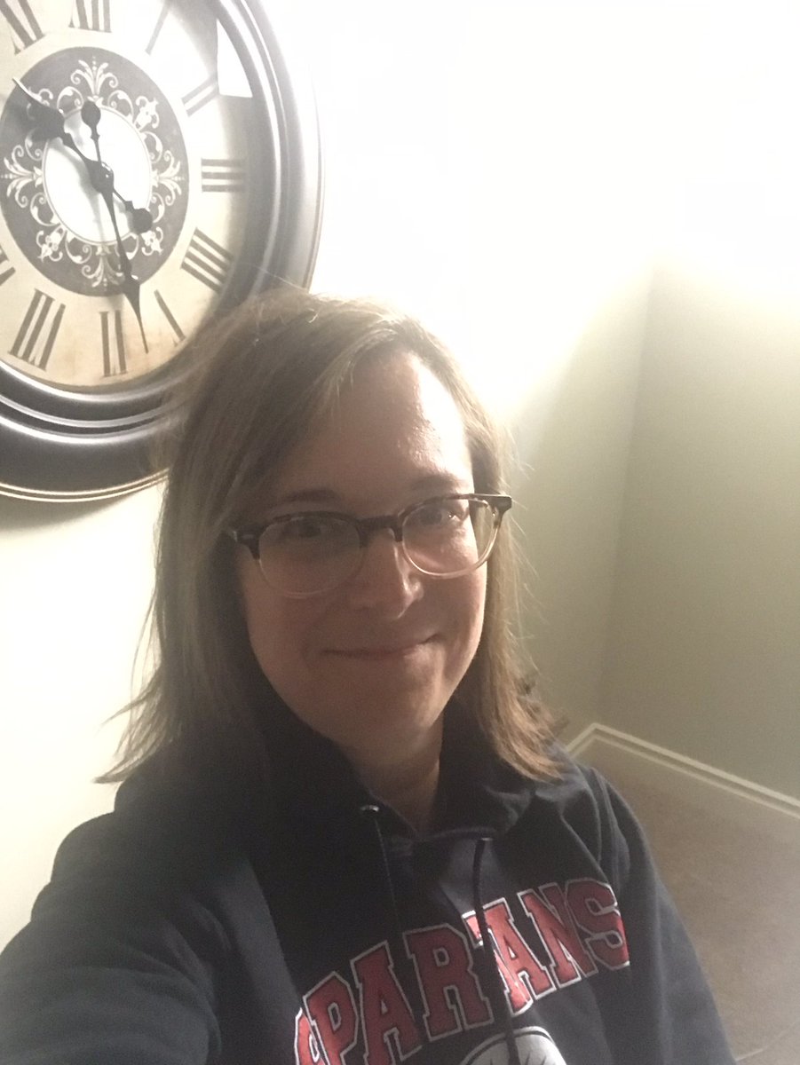 MsHetlinger's tweet image. Proud to be a Spartan. So miss my school community-students &amp;amp; colleagues. #wewillrockyou #inthistogether #ecsrdSTRENGTH #digitalspiritweek #sparatan #spachs