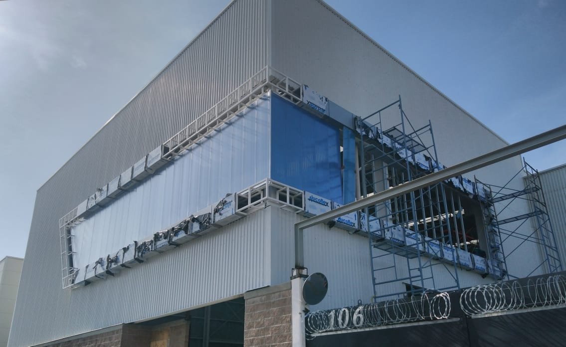 DanpalMX's tweet photo. Les queremos compartir el proyecto Nave SIIOSA  que estamos realizando en conjunto con @OrionArq , aún esta en proceso, realizado en #3DLITE  azul, esta ubicado en la ciudad de Celaya, Guanajuato.

¿Quieres conocer más sobre nuestros productos? agenda tu presentación virtual. https://t.co/joMU2o0Fiv