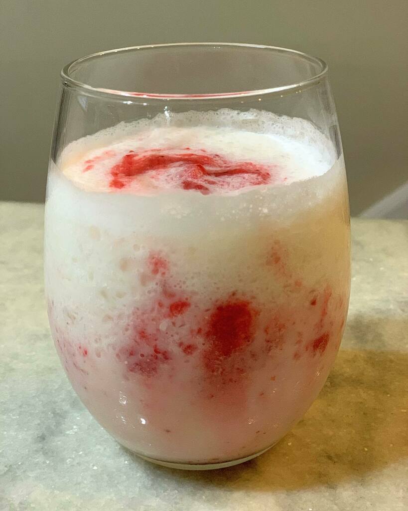 whatis4dinner's tweet photo. #strawberry #pinacolada #whatsfordinner recipes #recipe #thedailybite #f52grams #eeeeeats #tastespotting #foodgawker #foodbaby #foodie @thefeedfeed #photo #foodphotography #tasty #eater #recipetesting #recipeoftheday #foodforfoodies #foodforthought #food… https://t.co/mYMUUmYob5 https://t.co/r6TEIINq4I