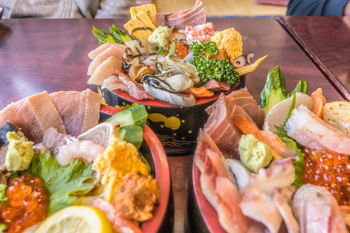 佐渡prフォトグラファー伊藤ヨシユキ 佐渡島の長浜荘の海鮮丼 アフターコロナにおいでください けしからん三密 佐渡prフォトグラファー伊藤ヨシユキ 佐渡島の長浜荘の海鮮丼 アフターコロナにおいでください けしからん三密