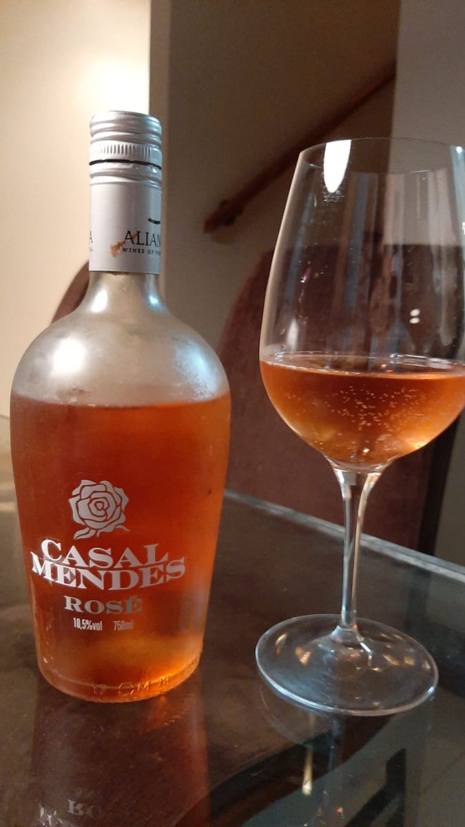 ivanacbaia's tweet image. Saúde! #SoObservo