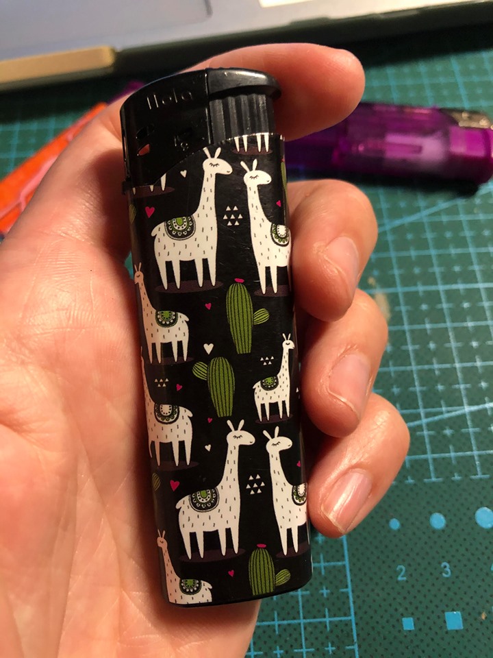 LIGHTER 7:Aesthetic: 10/10, it’s llamas. Do it light good?: 4/10, takes a few tries Sweet mems?: 8/10, yet another lighter I found on the floor at Glastonbury 22/30