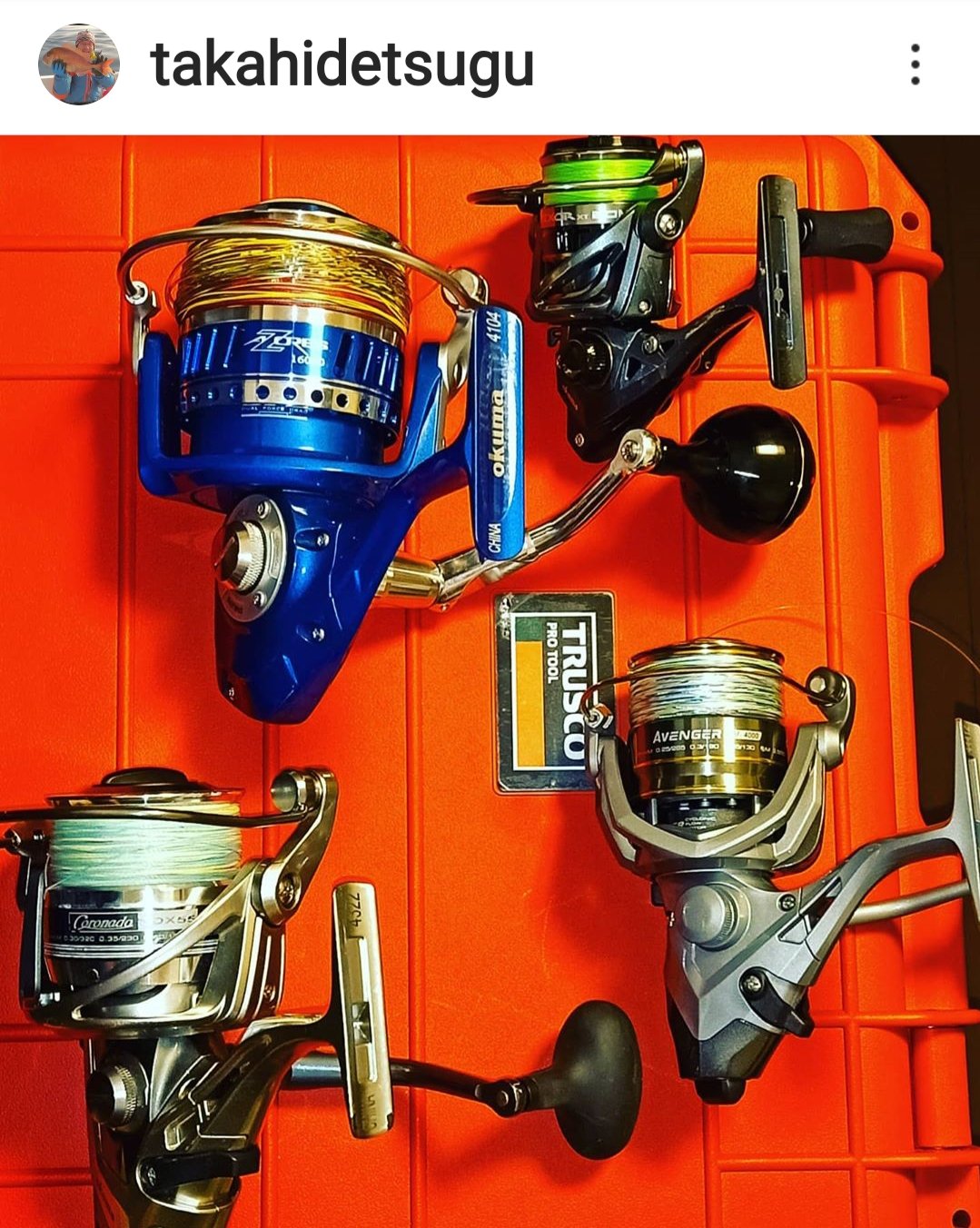 Hidetsugu Taka オクマのリールは世界3位だそうです 自分が１位では無いので これで充分です コロラドはベイトフィーダーリールですが ジギングで ジグをブチ投げてベールを返してレバーを入れれば かなり軽い仕掛けでもスムーズに落ちて行きます